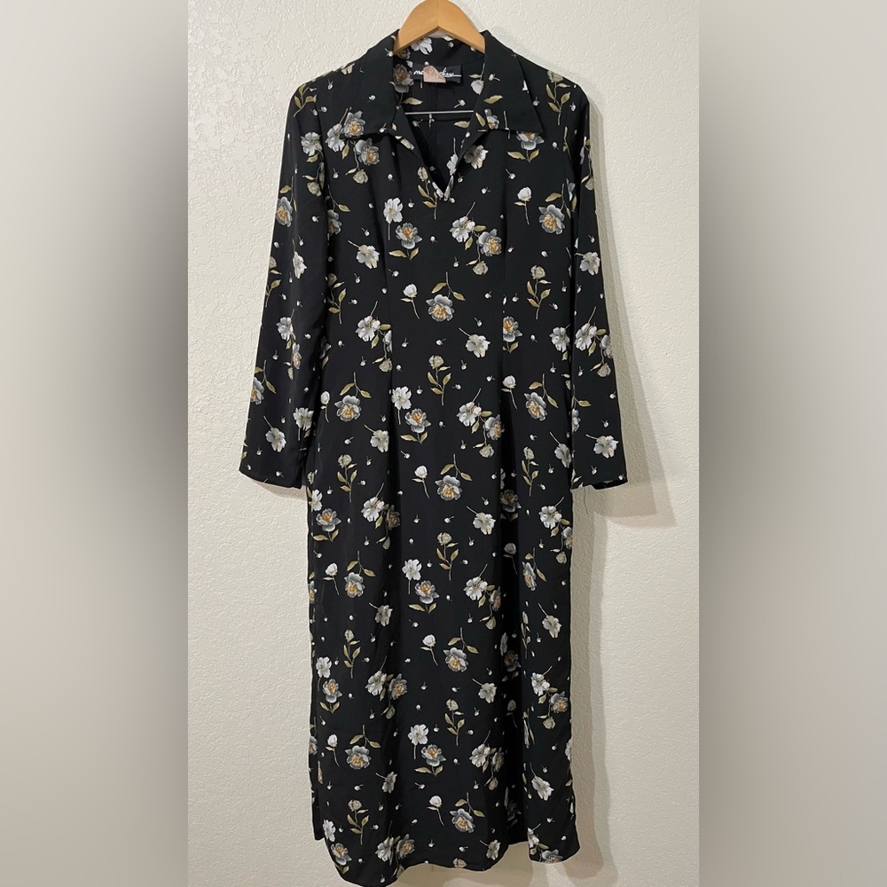 ❄️ ⛄️ Vintage Meghan Elisse maxi black floral dress size 13/14